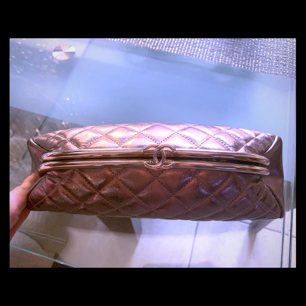 Chanel clutch